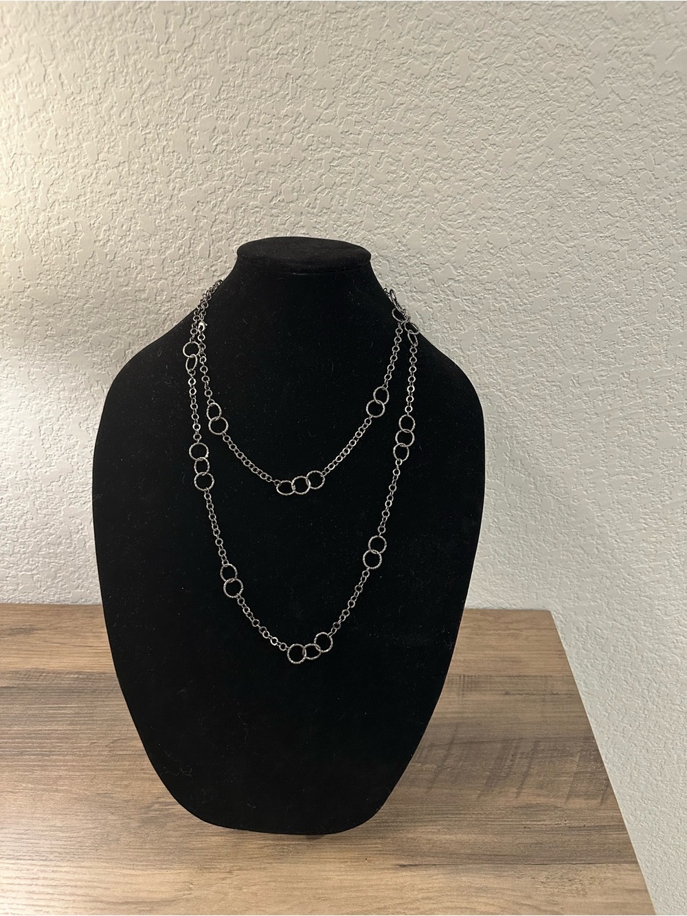 47” Long Silver Tone Interlocking Circles Layered Necklace